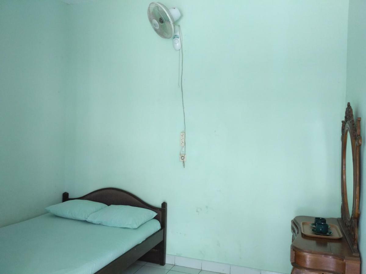 Ismoyo Hotel 요그야카르타 외부 사진